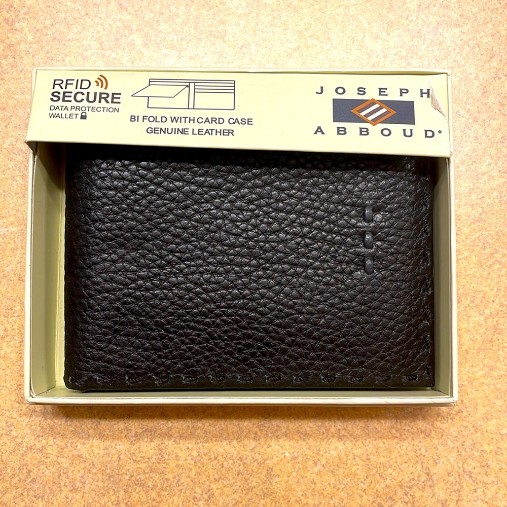 Joseph Abboud Black Leather Wallet